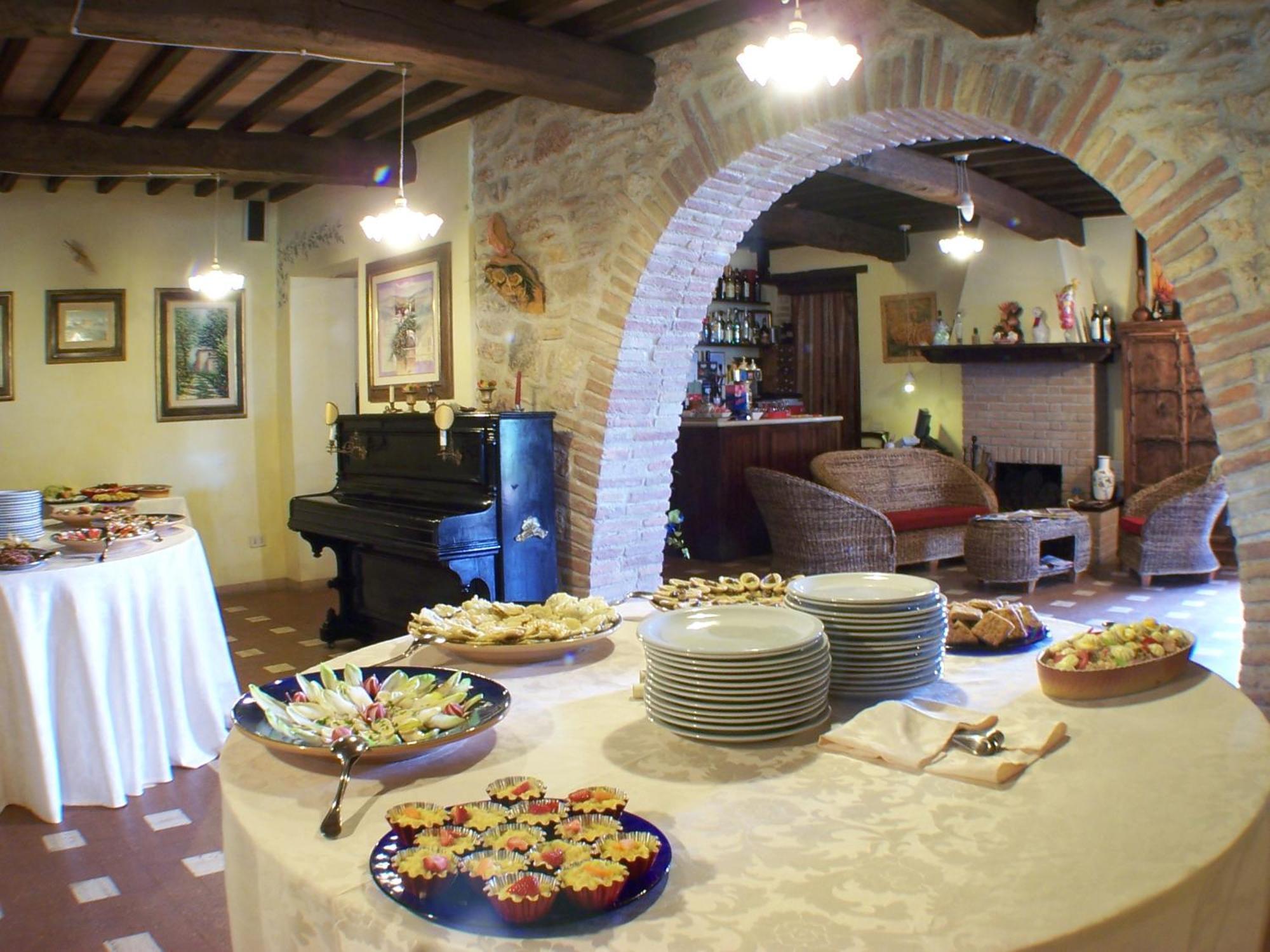 Agriturismo La Casella San Terenziano Buitenkant foto