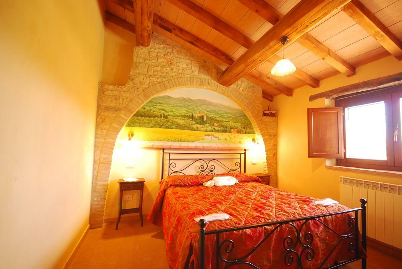 Agriturismo La Casella San Terenziano Buitenkant foto