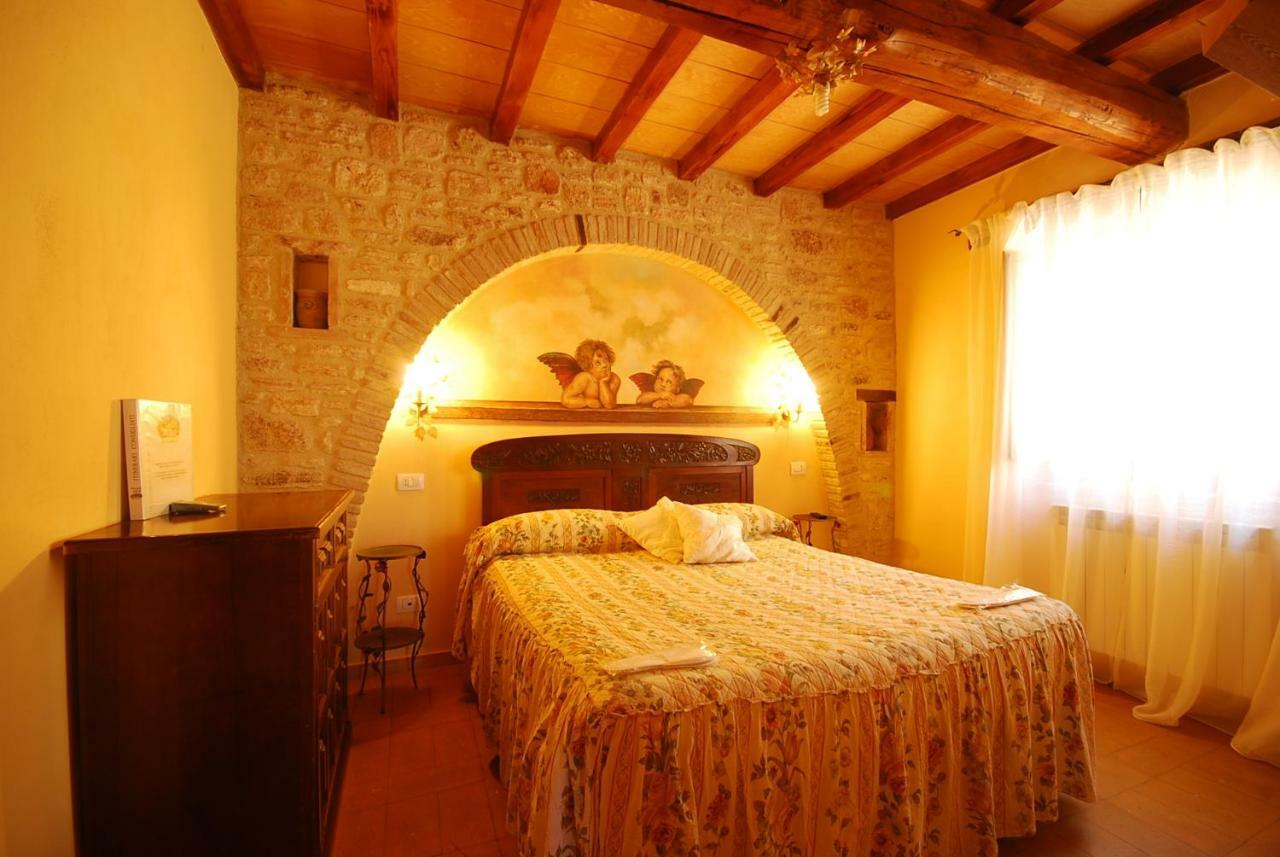 Agriturismo La Casella San Terenziano Buitenkant foto